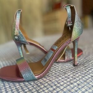 [NEW WITH TAGS] Wild Pairs Rainbow High Heel Size 7.5